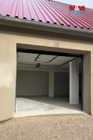 Pronájem garáže, Újezdec, 43 m2