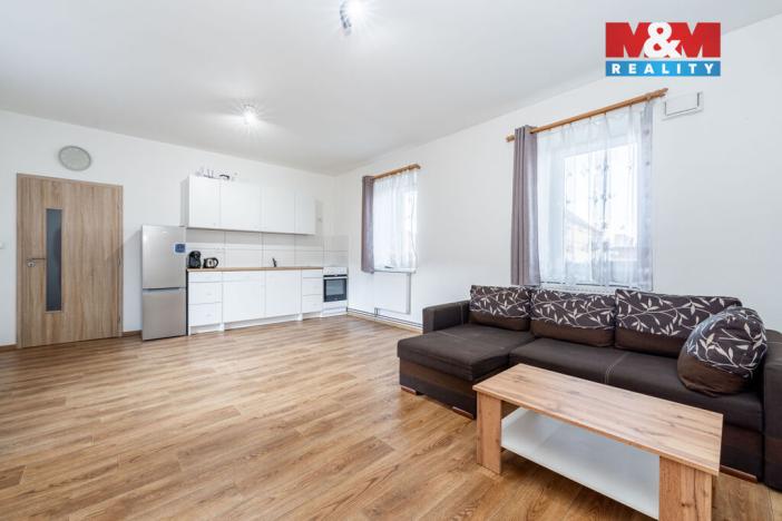 Prodej činžovního domu, Studená, nám. Sv. J. Nepomuckého, 229 m2