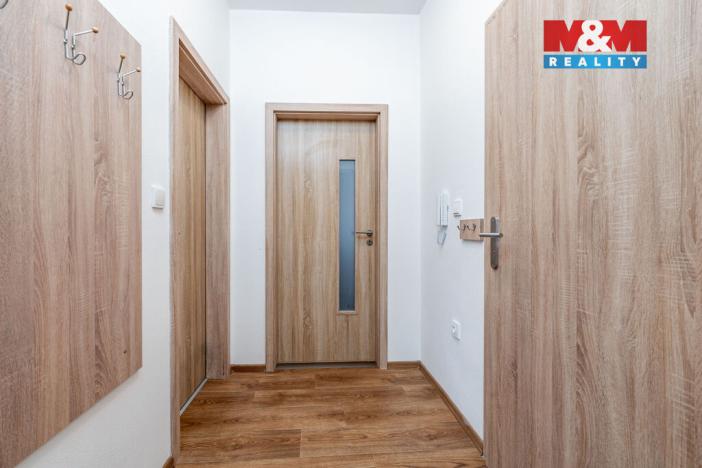 Prodej činžovního domu, Studená, nám. Sv. J. Nepomuckého, 229 m2