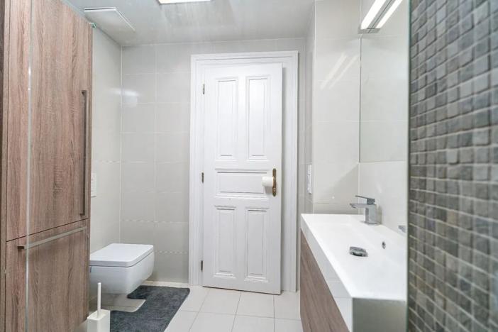 Prodej bytu 2+1, Praha - Nové Město, Soukenická, 78 m2