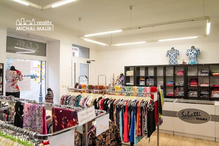 Pronájem obchodního prostoru, Hranice, Svatoplukova, 40 m2