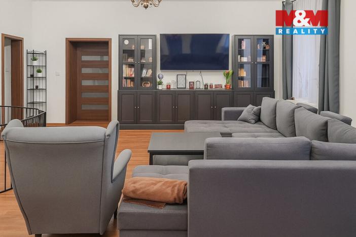 Prodej bytu 4+1, Terezín, Dlouhá, 186 m2