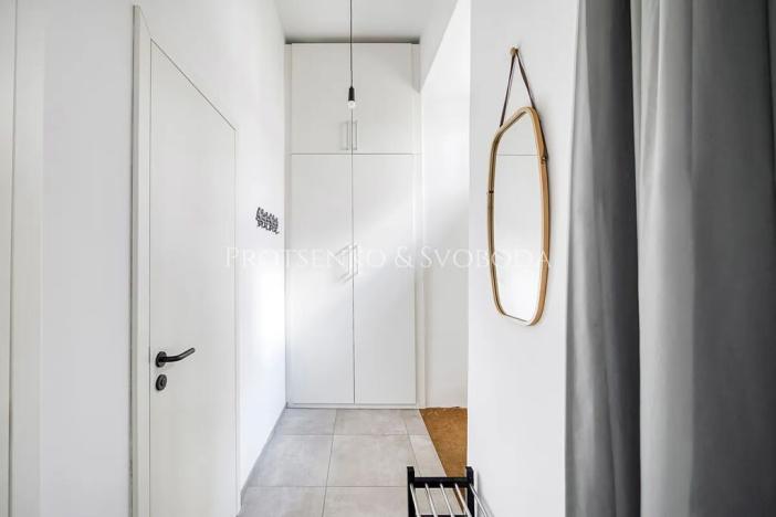 Prodej bytu 2+kk, Praha - Karlín, Prvního pluku, 73 m2