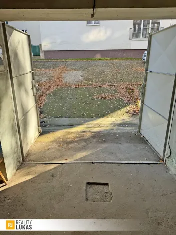 Pronájem garáže, Ostrava, Vítězná, 17 m2
