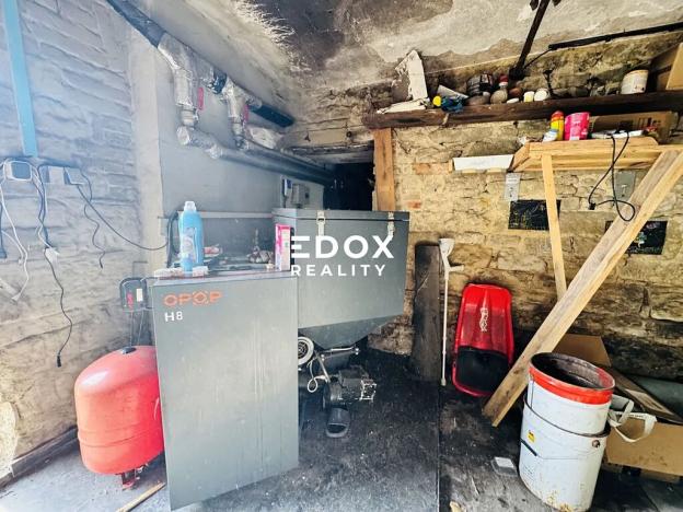 Prodej rodinného domu, Martiněves, 250 m2