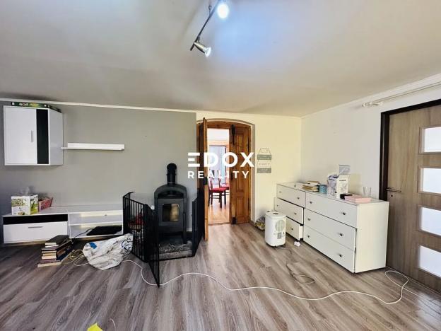 Prodej rodinného domu, Martiněves, 250 m2