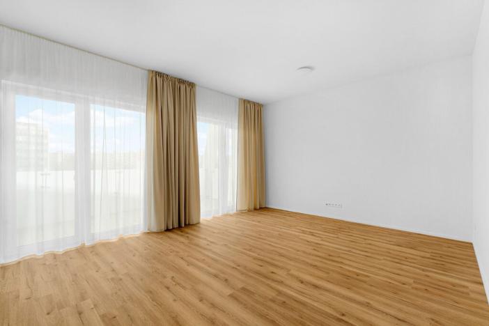 Pronájem bytu 2+kk, Brno - Komárov, Komárovská, 56 m2