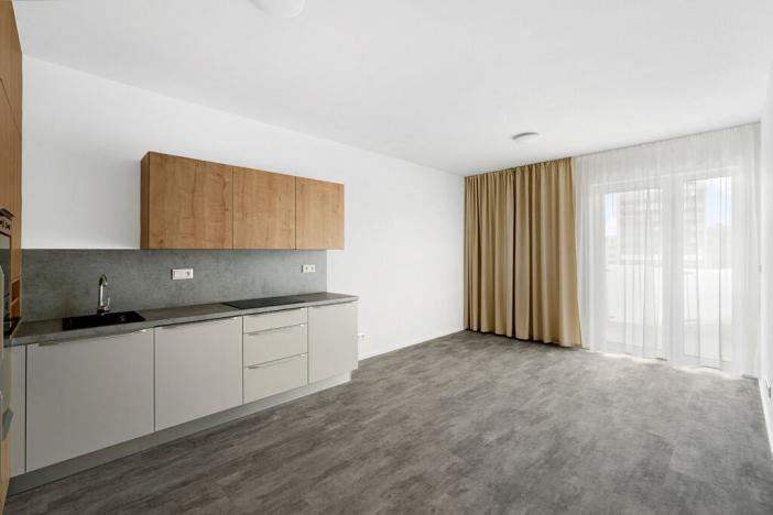 Pronájem bytu 2+kk, Brno - Komárov, Komárovská, 61 m2