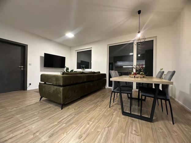 Pronájem bytu 3+kk, Liberec, Polní, 75 m2