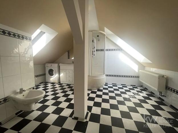 Pronájem bytu 1+1, Plzeň, náměstí Českých bratří, 46 m2