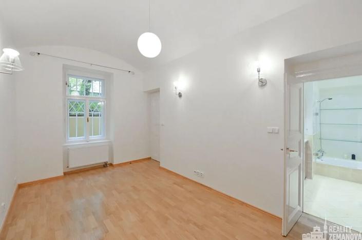 Pronájem bytu 3+kk, Praha - Vinohrady, Mánesova, 118 m2