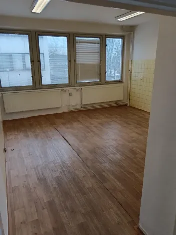 Pronájem skladu, Brno, Hněvkovského, 63 m2