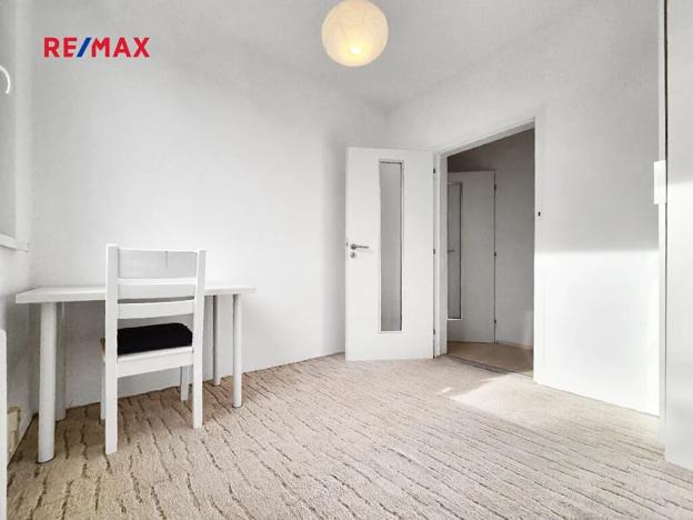 Pronájem bytu 3+1, Praha - Hlubočepy, Lamačova, 63 m2