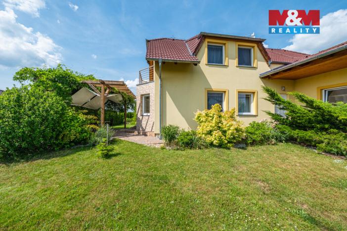 Prodej rodinného domu, Hostomice, Luční, 222 m2