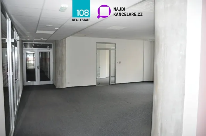 Pronájem kanceláře, Praha - Holešovice, Na Maninách, 6000 m2