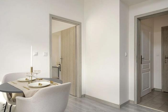 Pronájem bytu 2+kk, Praha - Vršovice, Košická, 36 m2