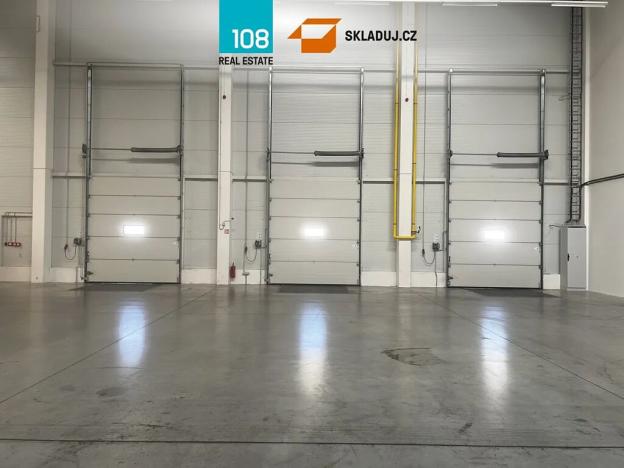 Pronájem skladu, Rajhrad, Stará pošta, 2000 m2