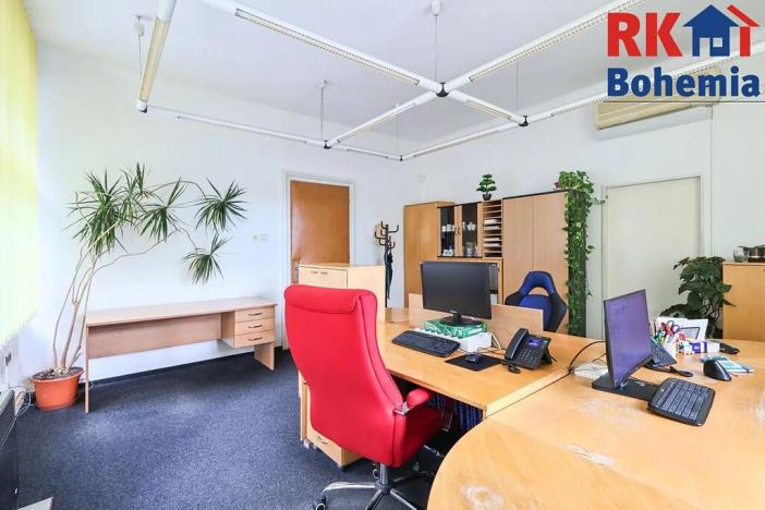 Pronájem kanceláře, Český Brod, Zborovská, 101 m2