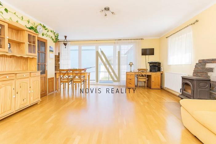 Prodej rodinného domu, Blovice, Pod Valem, 200 m2