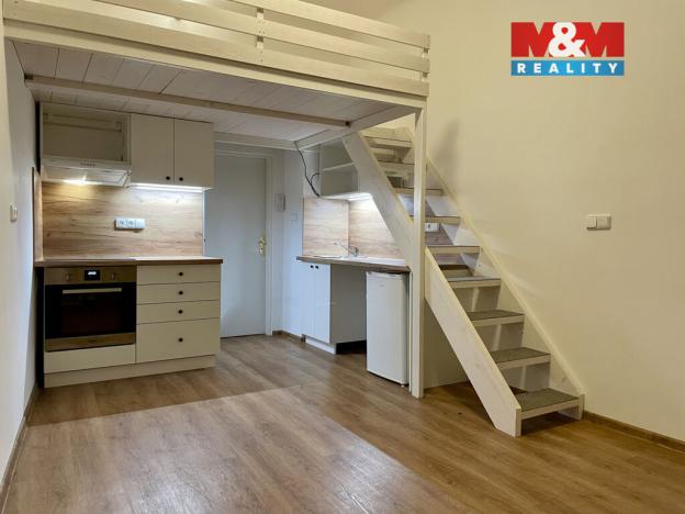 Pronájem bytu 2+kk, Praha - Vyšehrad, Vratislavova, 35 m2