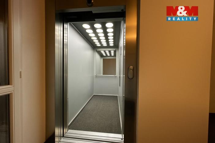 Pronájem bytu 2+kk, Praha - Vyšehrad, Vratislavova, 35 m2