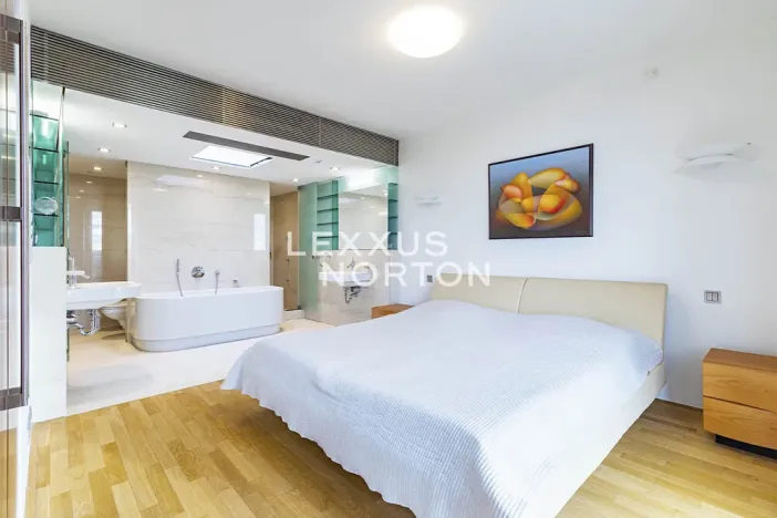 Pronájem bytu 4+kk, Praha - Břevnov, Šermířská, 158 m2