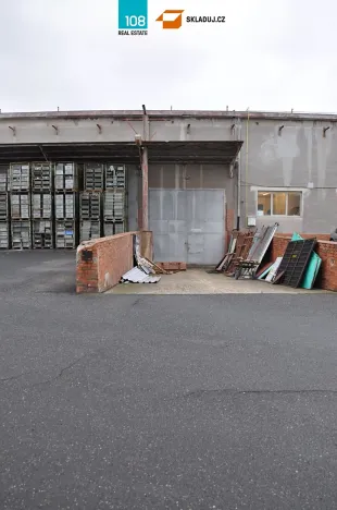 Pronájem skladu, Chomutov, 1300 m2