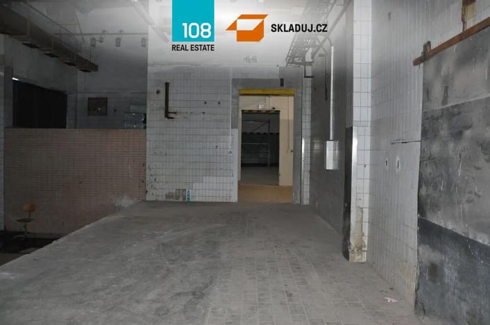 Pronájem skladu, Chomutov, 1300 m2