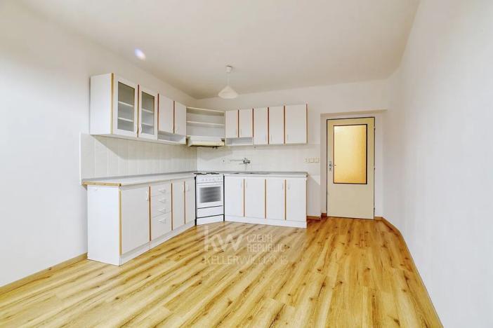 Prodej bytu 3+1, Cheb, Na Hradčanech, 103 m2