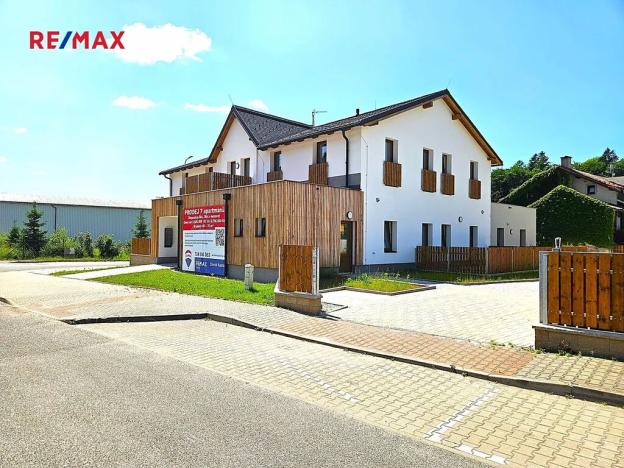 Prodej bytu 2+kk, Svoboda nad Úpou, Nádražní, 36 m2