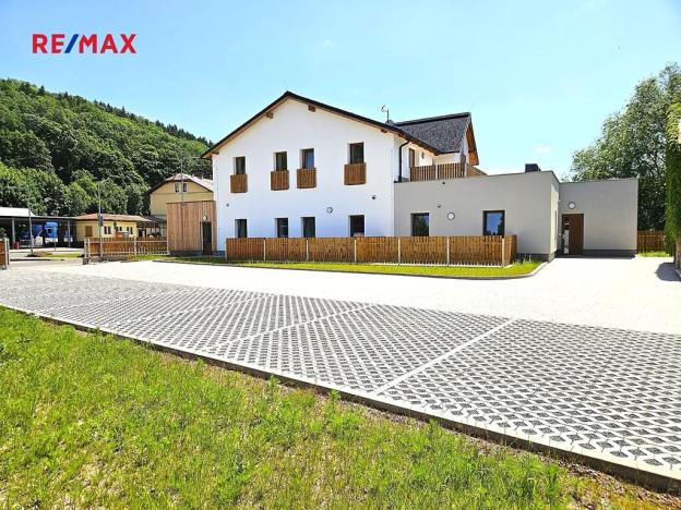 Prodej bytu 2+kk, Svoboda nad Úpou, Nádražní, 36 m2