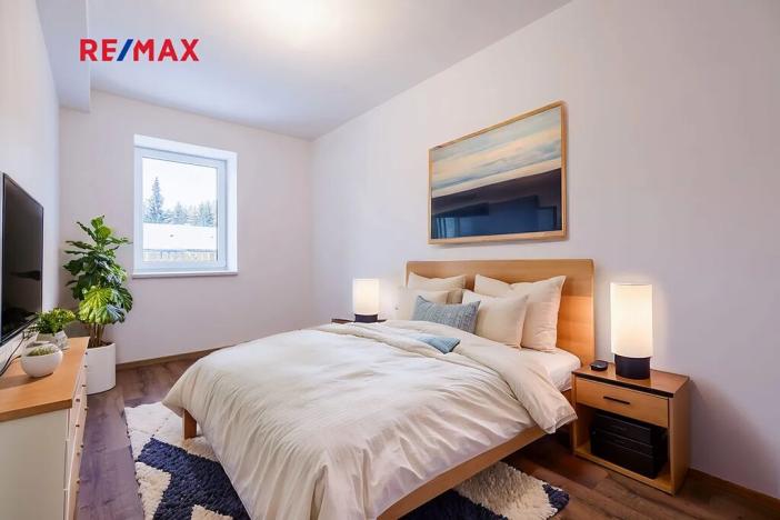 Prodej bytu 2+kk, Svoboda nad Úpou, Nádražní, 54 m2