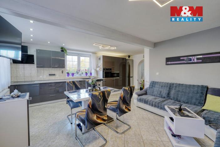 Prodej rodinného domu, Dolany, 225 m2