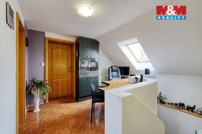 Prodej rodinného domu, Dolany, 225 m2