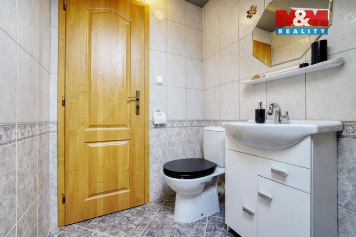 Prodej rodinného domu, Dolany, 225 m2