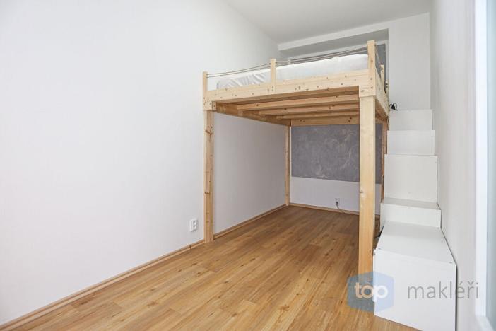 Prodej bytu 2+kk, Praha - Holešovice, U staré plynárny, 43 m2