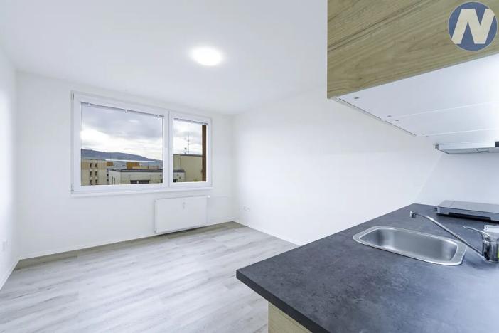 Prodej bytu 1+kk, Prachatice, nám. Přátelství, 20 m2