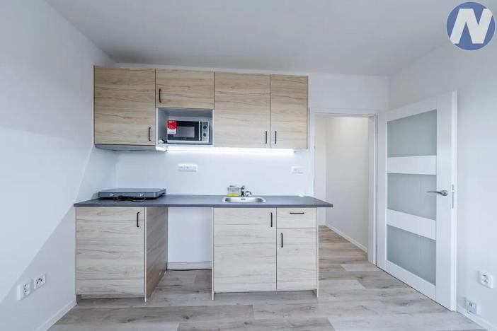 Prodej bytu 1+kk, Prachatice, nám. Přátelství, 20 m2