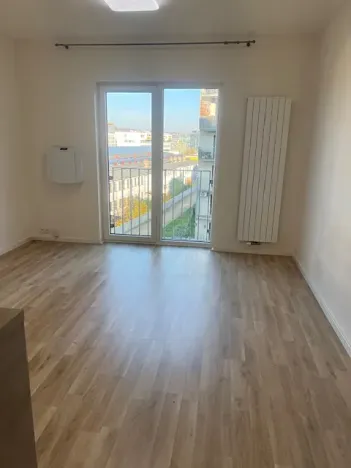 Pronájem bytu 1+kk, Praha - Libeň, Novovysočanská, 25 m2