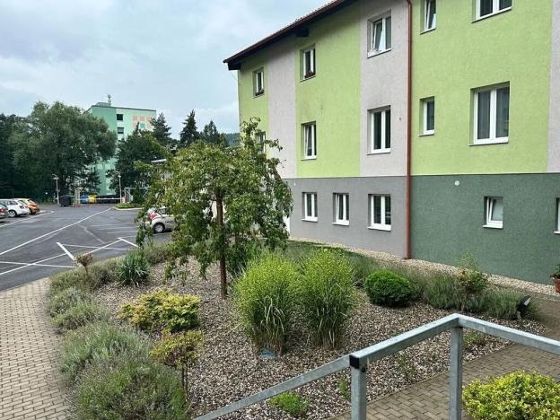 Pronájem bytu 2+kk, Děčín, Na Slatinách, 58 m2