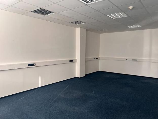 Pronájem kanceláře, Praha - Letňany, 150 m2