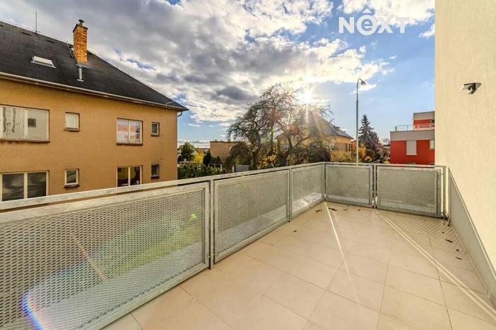 Prodej bytu 1+kk, Praha - Sedlec, Suchdolská, 26 m2