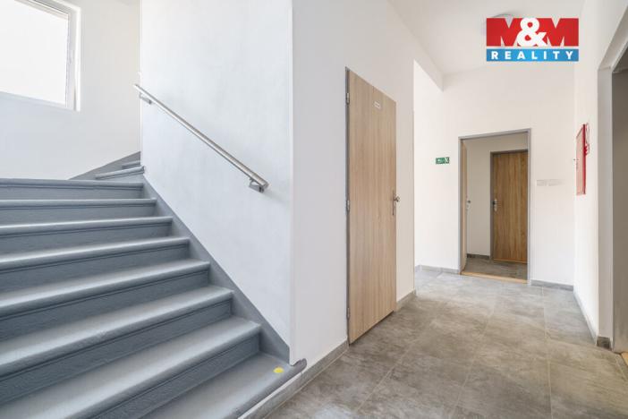 Pronájem bytu 1+kk, Sokolov, Nádražní, 40 m2