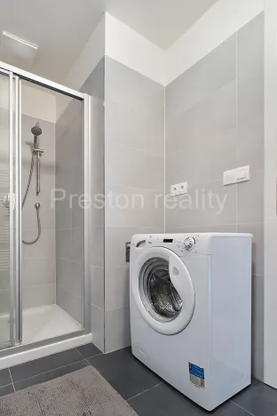 Pronájem bytu 1+kk, Praha - Malešice, Nad úžlabinou, 31 m2