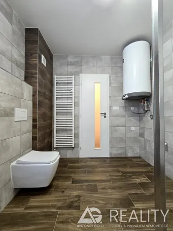 Prodej bytu 3+kk, Praha - Hlubočepy, Pod Žvahovem, 100 m2