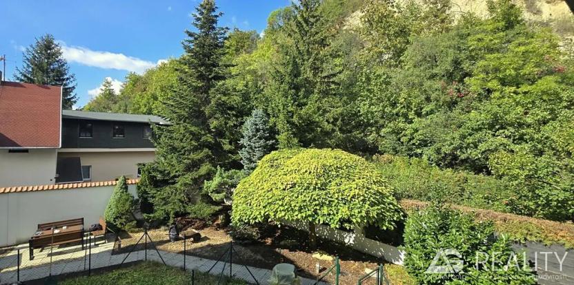 Prodej bytu 3+kk, Praha - Hlubočepy, Pod Žvahovem, 100 m2