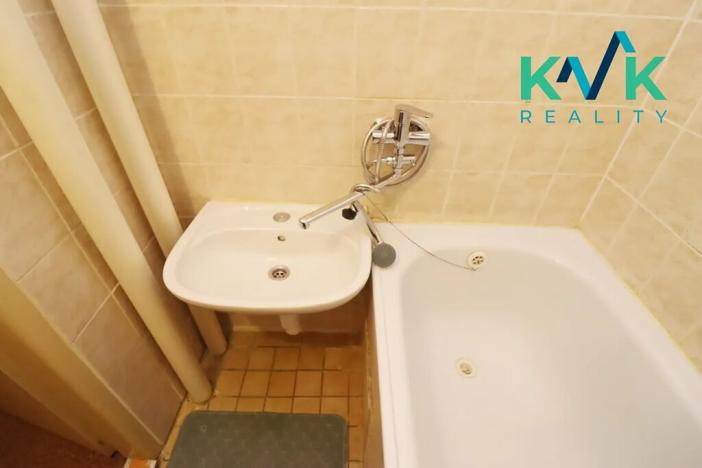 Prodej bytu 2+1, Karlovy Vary, Hybešova, 57 m2