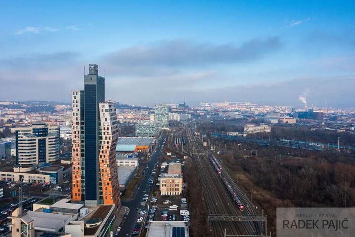 Prodej kanceláře, Brno, Pražákova, 211 m2