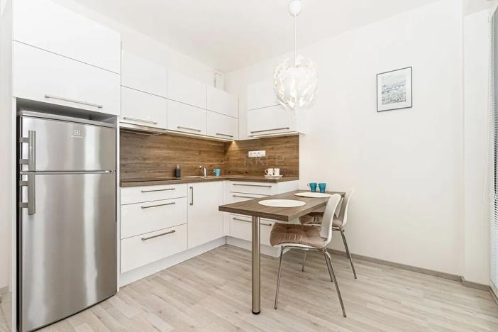 Pronájem bytu 1+kk, Praha - Vysočany, Strnadových, 33 m2