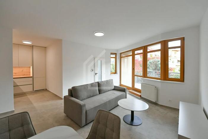 Pronájem bytu 2+kk, Praha - Košíře, Naskové, 60 m2